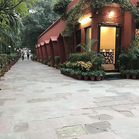 Hotel Sheela, 100M From Taj Mahal Agra  Exterior foto